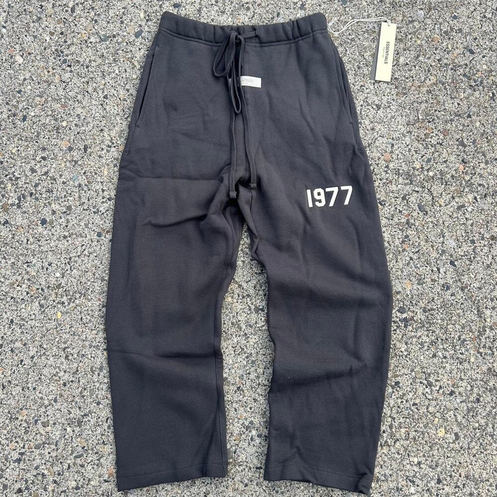 Essentials 1977 FW22 Set Size Extra Large NWT - image 3